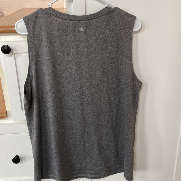 Techwick tank - Picture 3 of 6